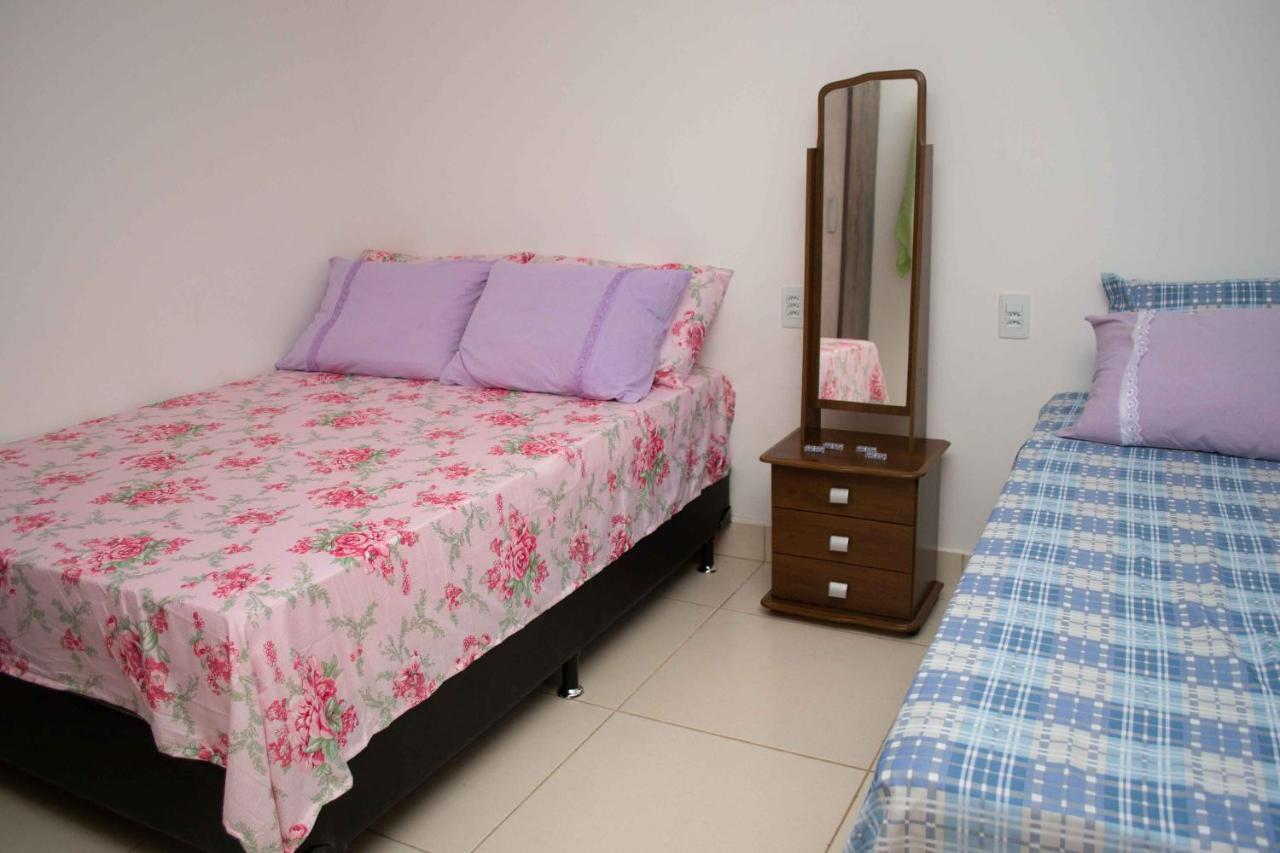 Casa Com 2 Quartos E Varanda Gourmet Trindade  Eksteriør bilde